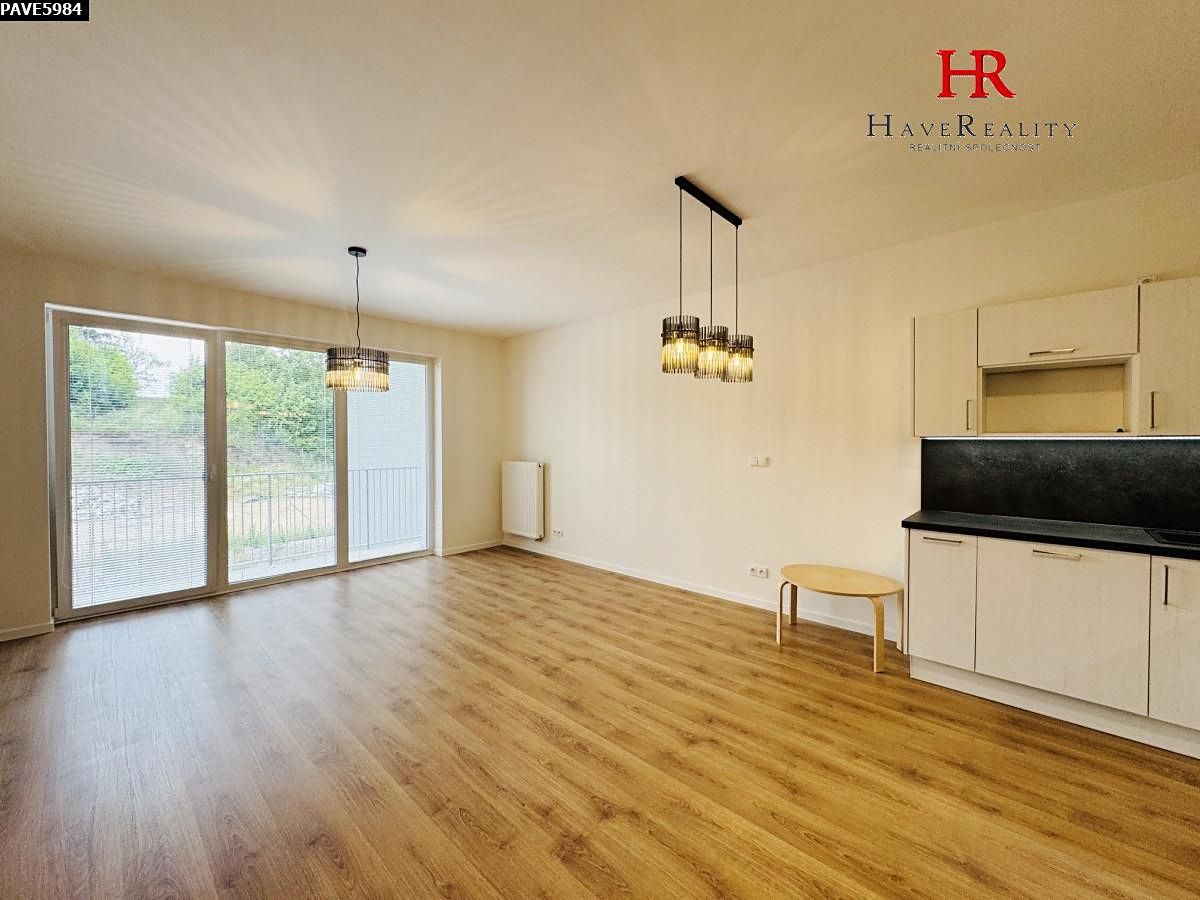Pronájem bytu 3+kk 73 m² – fotografie 2