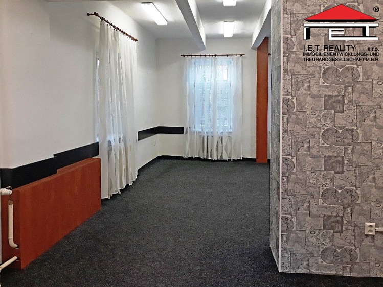 Комерційне приміщення в оренду, 62 м² (6 з 12)