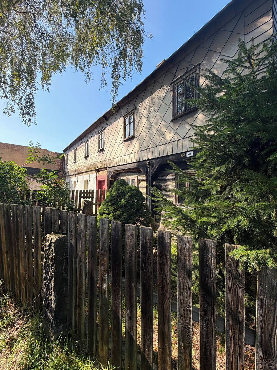 Prodej rodinného domu 280 m², pozemek 1397 m² – fotografie 3