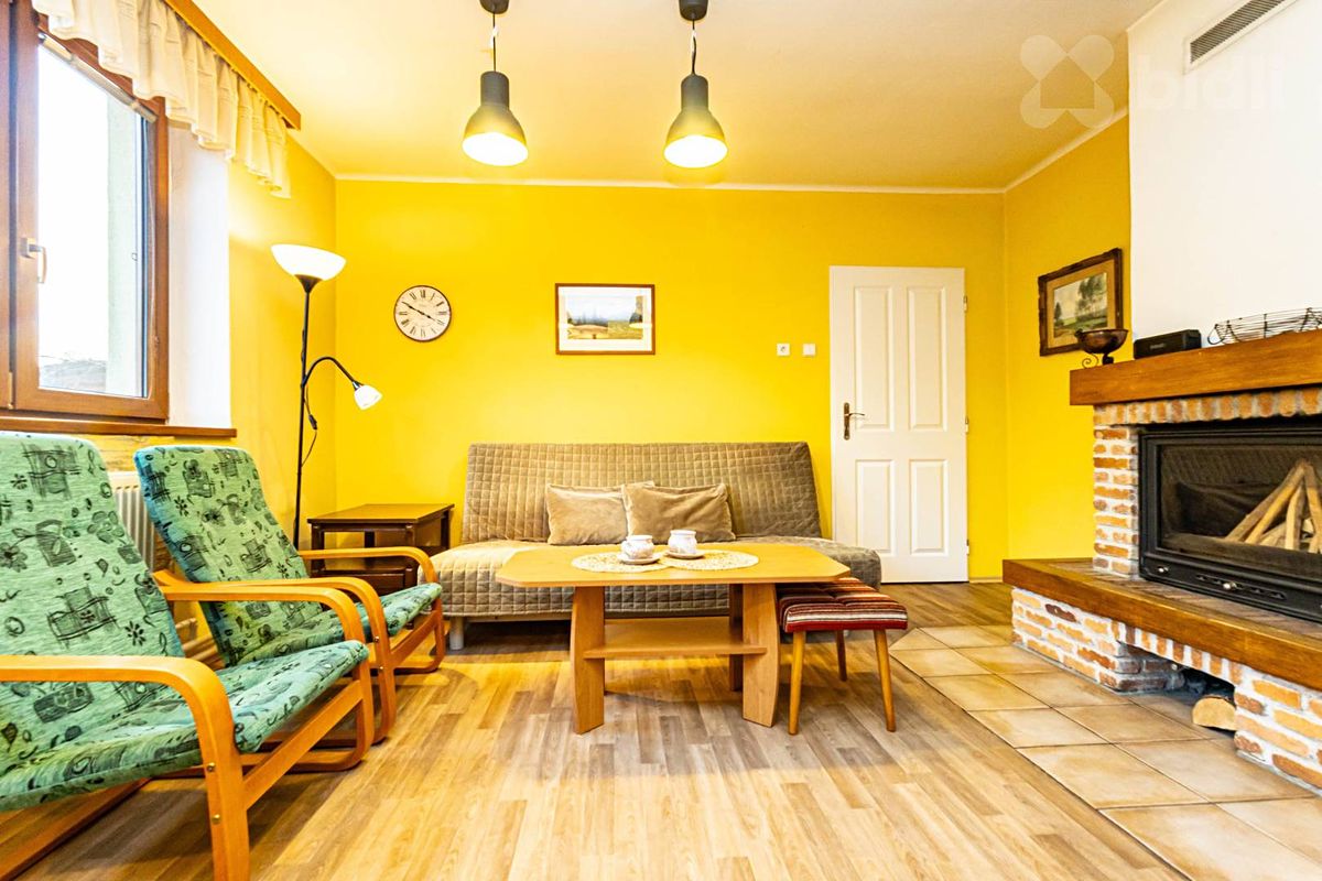 Prodej rodinného domu 220 m², pozemek 815 m² – fotografie 5