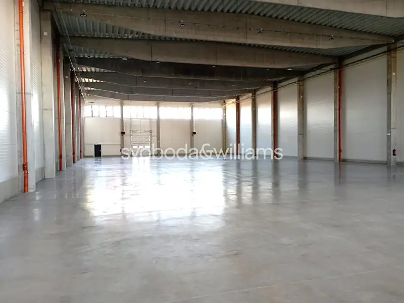 Pronájem skladového prostoru 1464 m², Rousínov – náhled fotky 1