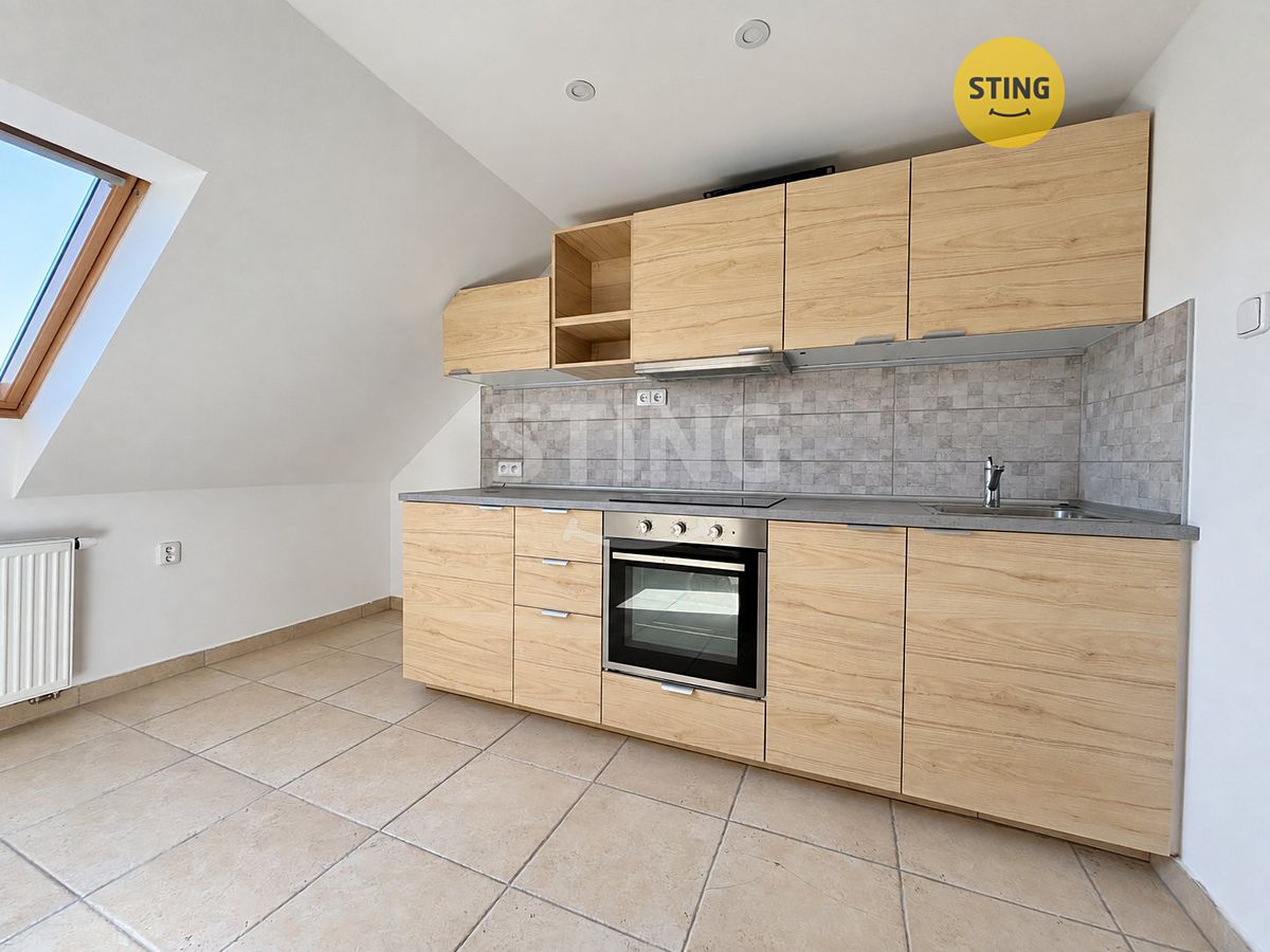 Pronájem bytu 2+kk 71 m²