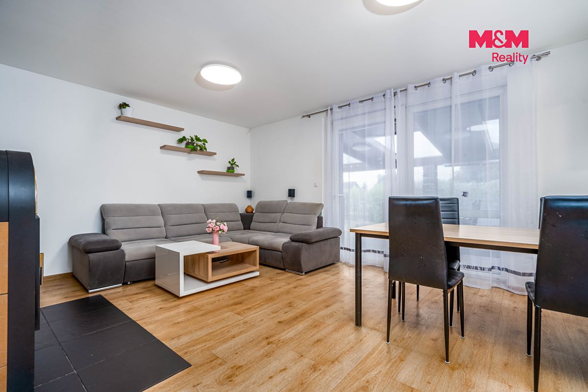 Prodej rodinného domu 114 m², pozemek 1419 m² – fotografie 3