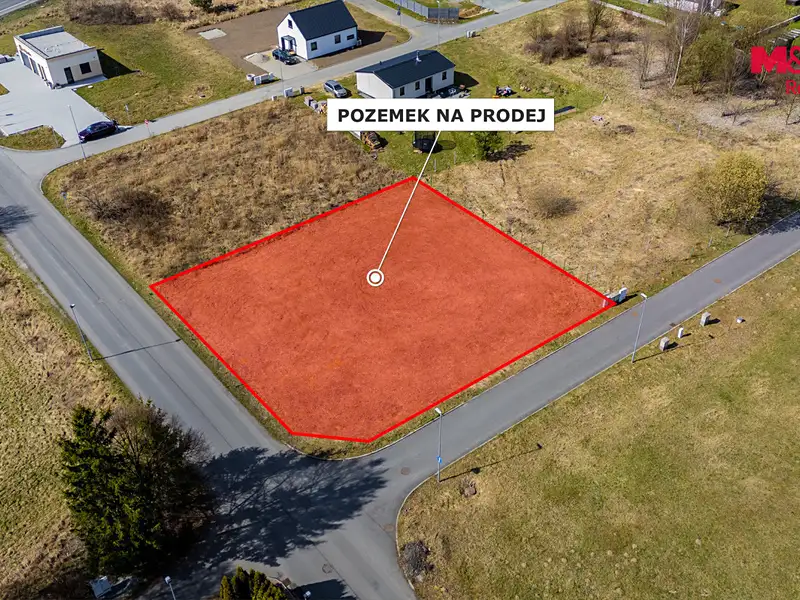 Prodej stavebního pozemku 997 m², Doksy – náhled fotky 2
