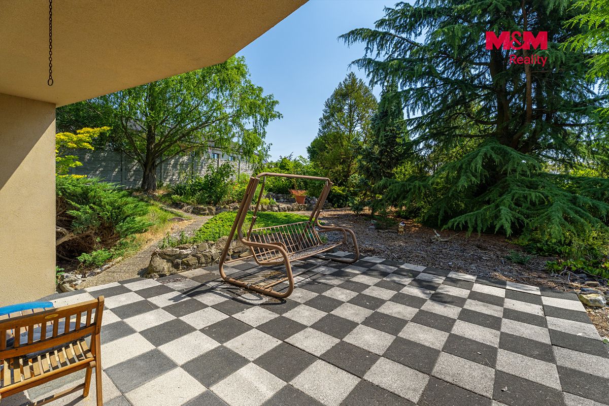 Prodej rodinného domu 281 m², pozemek 1613 m² – fotografie 5