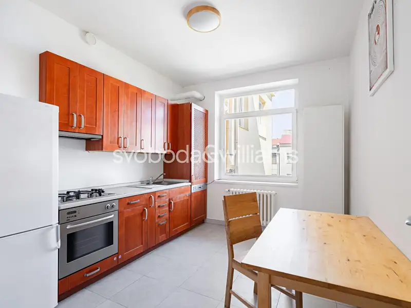 Prodej bytu 3+1 90 m², Praha – náhled fotky 2