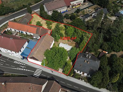 Prodej zemědělské usedlosti 260 m², pozemek 1985 m²
