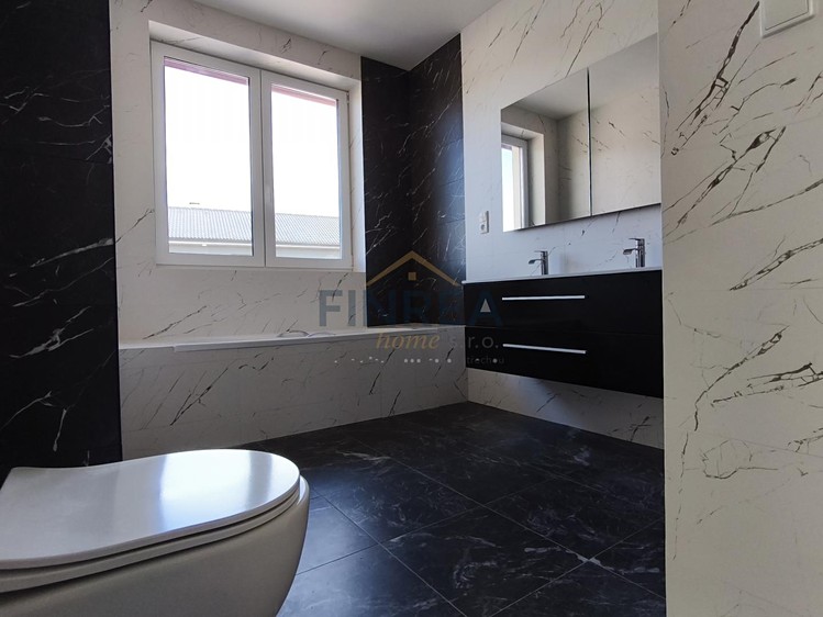 Prodej domu, 120 m² (19 z 29)