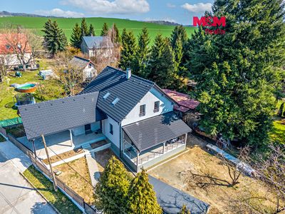 Prodej rodinného domu 170 m², pozemek 893 m²