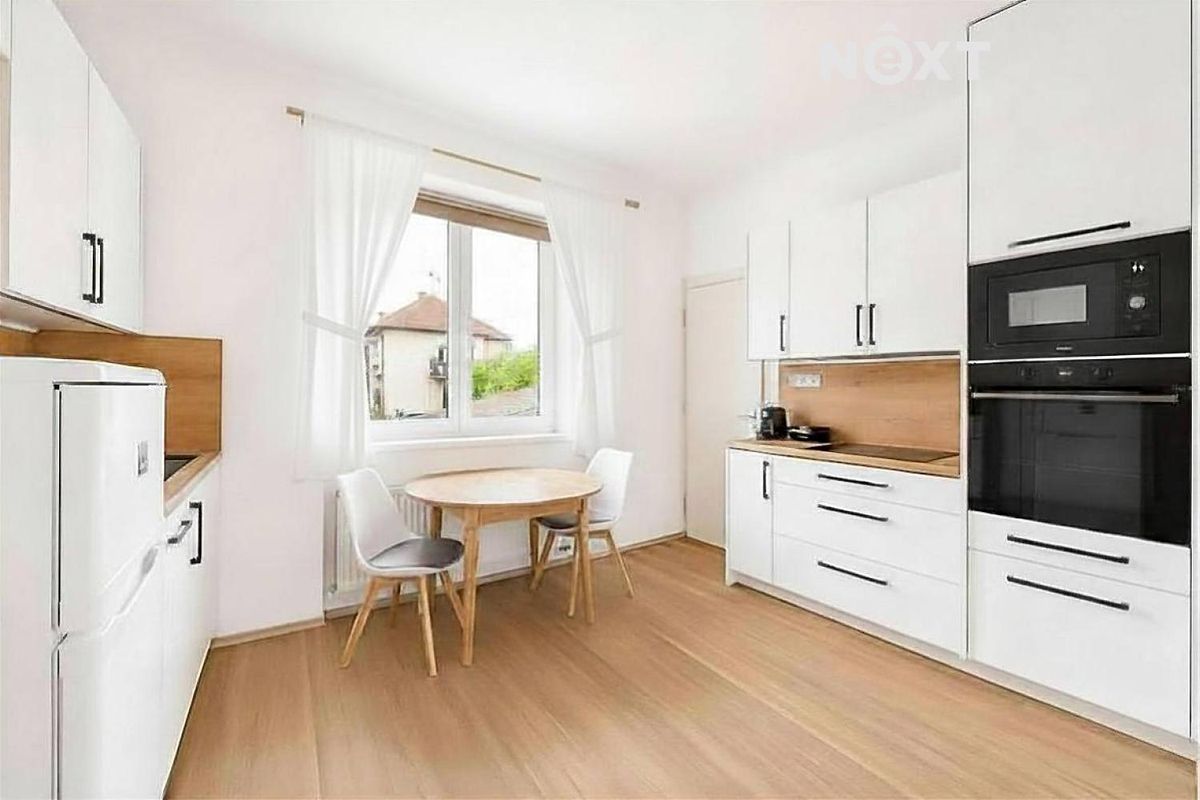 Prodej rodinného domu 140 m², pozemek 401 m² – fotografie 4