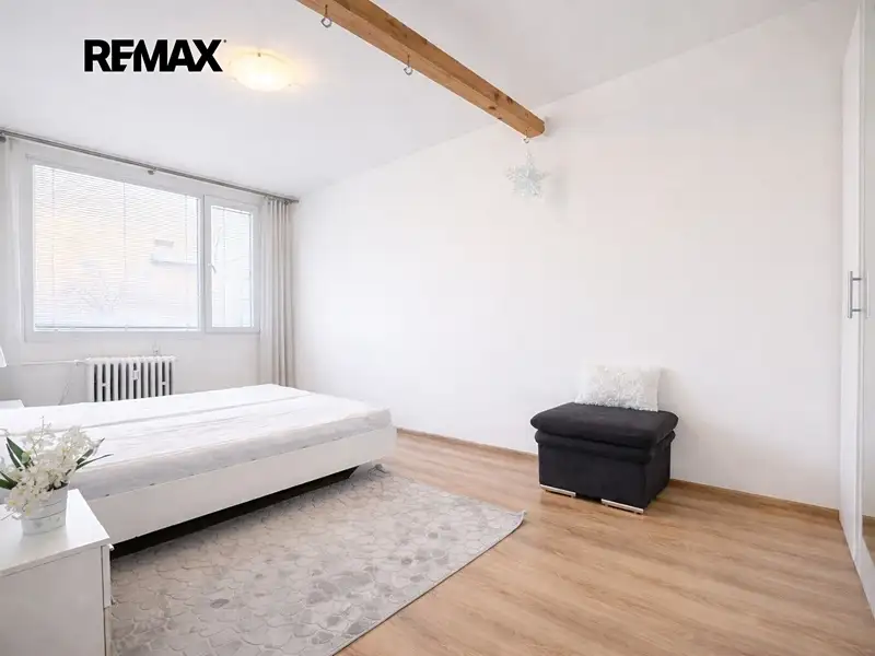 Pronájem bytu 4+kk 107 m², Praha – náhled fotky 2