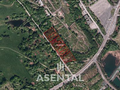 Prodej komerčního pozemku 13676 m²