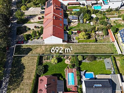 Prodej stavebního pozemku 692 m²