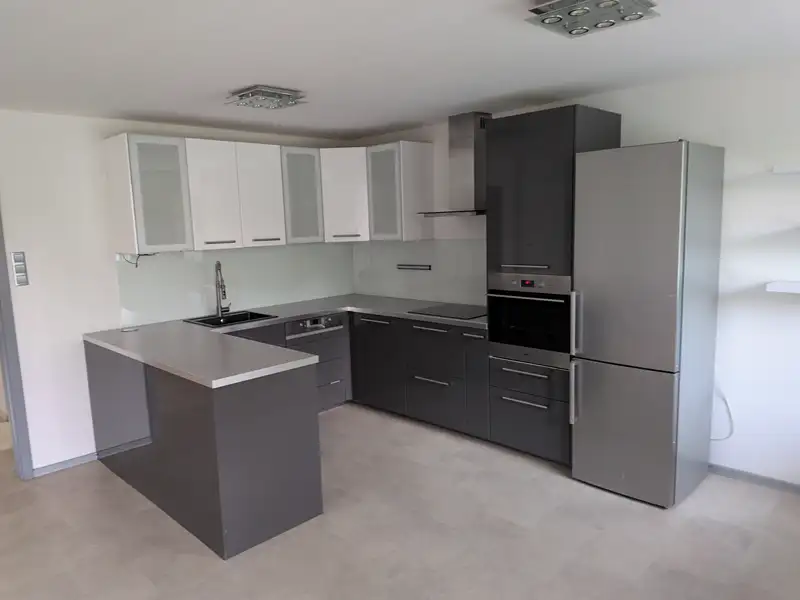 Prodej bytu 3+kk 69 m², Praha – náhled fotky 2