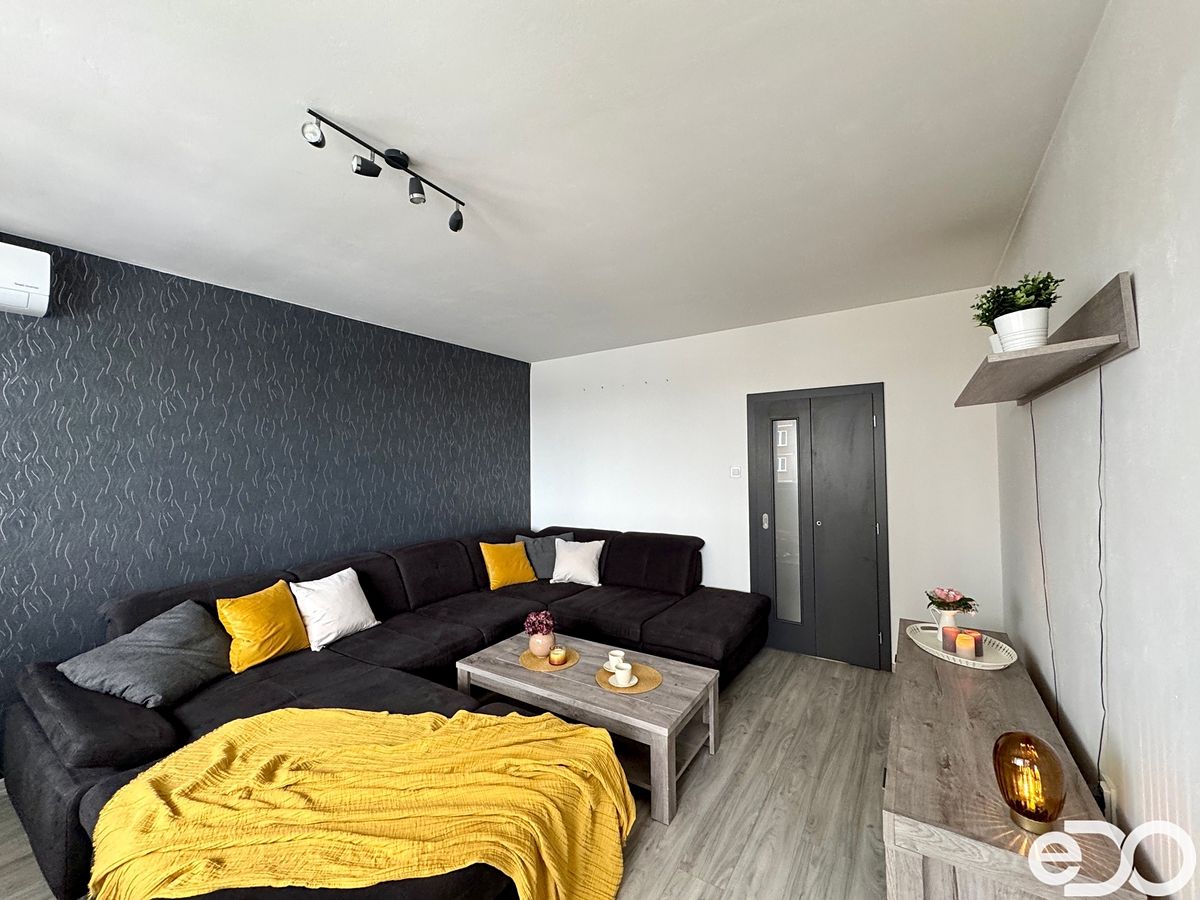 Pronájem bytu 3+1 78 m² – fotografie 3