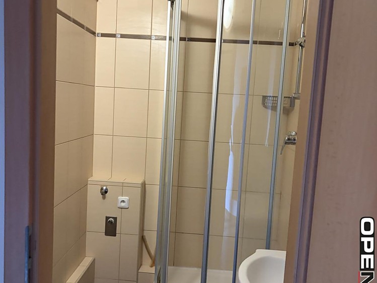 Wohnung 1+1 zur Miete, 40 m² (2 von 6)
