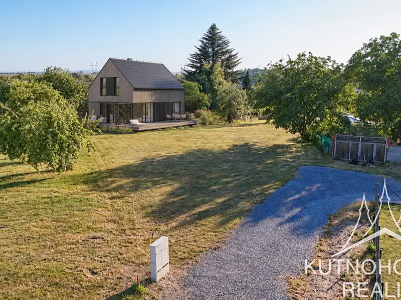 Prodej stavebního pozemku 1347 m², Bělá – náhled fotky 1