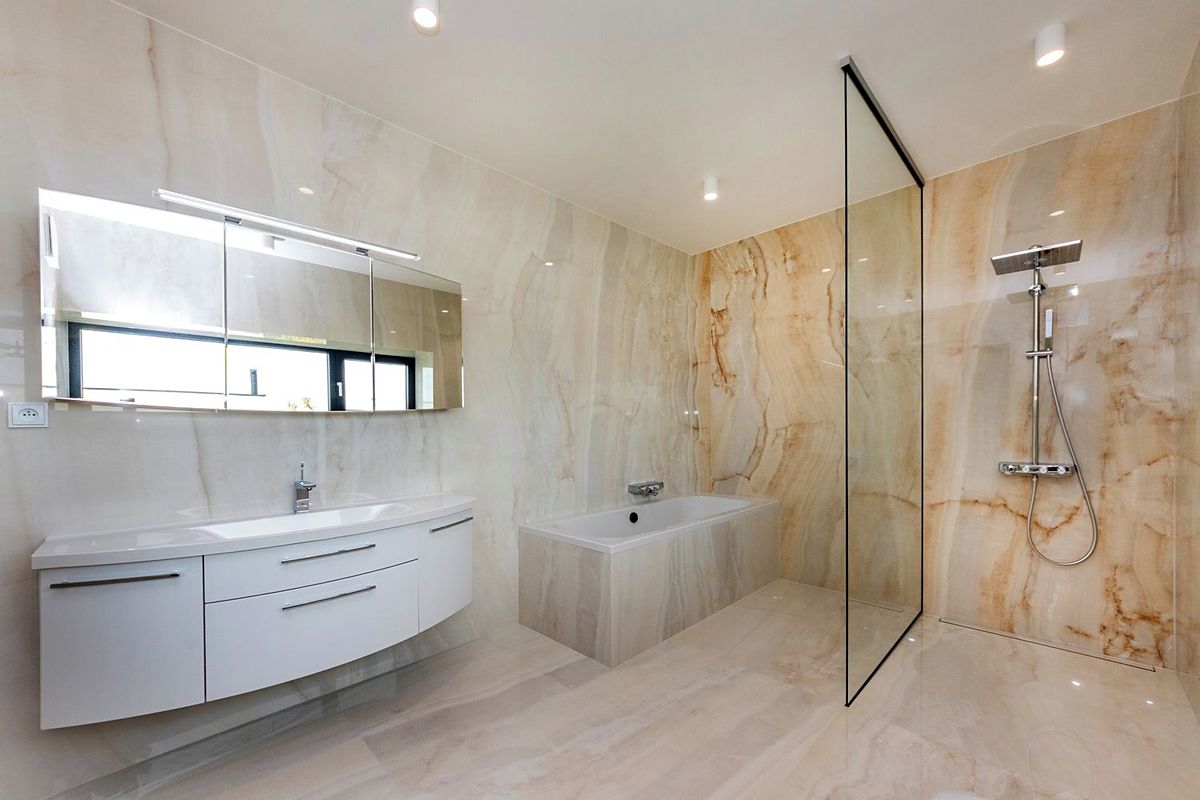 Prodej rodinného domu 295 m², pozemek 887 m² – fotografie 4