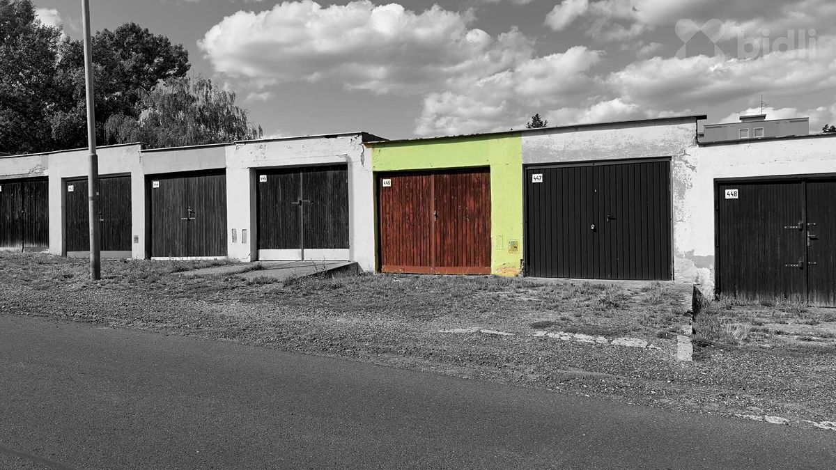 Prodej garáže 19 m² – fotografie 3