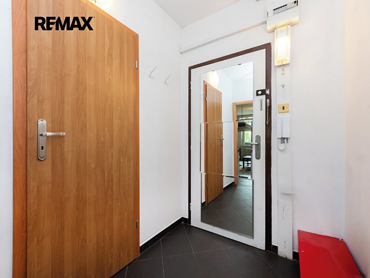 Wohnung 1+kk zum Kauf, 29 m² (7 von 16)