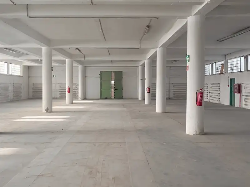 Pronájem skladového prostoru 3982 m², Přerov – náhled fotky 3