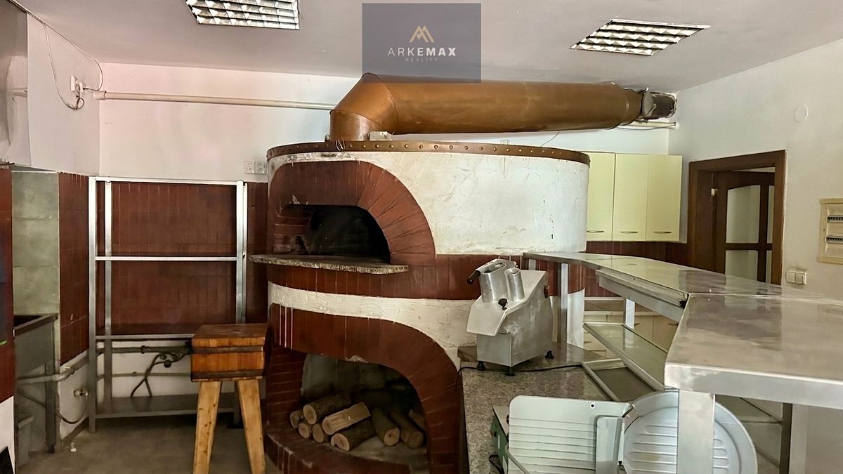 Prodej restaurace 800 m² 5