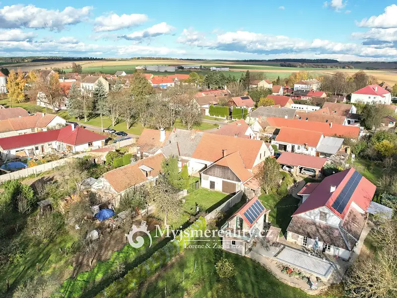 Prodej rodinného domu 90 m², pozemek 923 m², Šafov – náhled fotky 3
