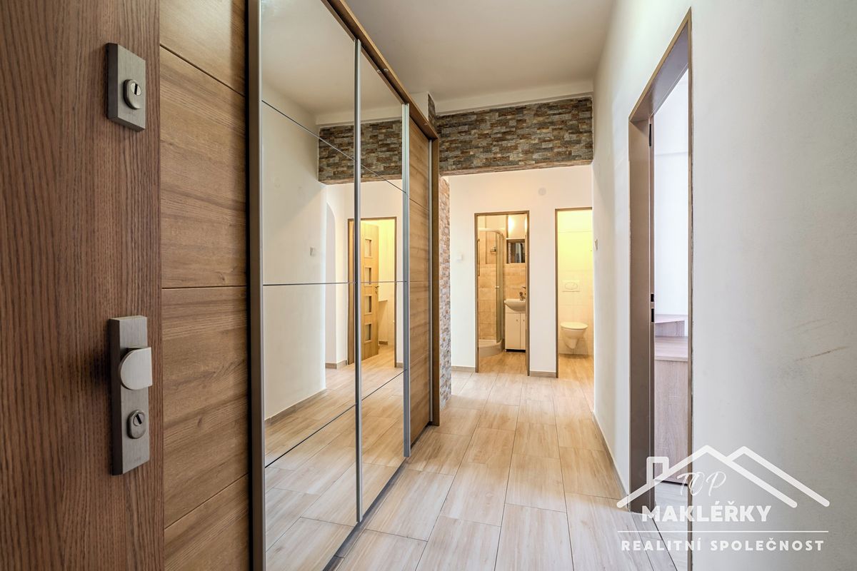 Prodej bytu 2+1 60 m² – fotografie 2
