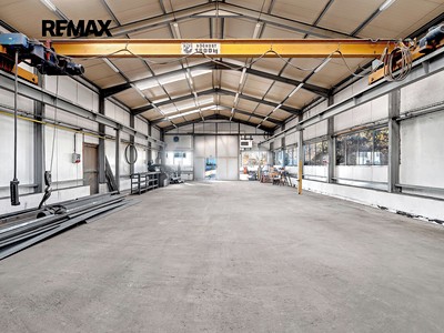 Pronájem komerčního prostoru, 1 380 m² (3 z 23)