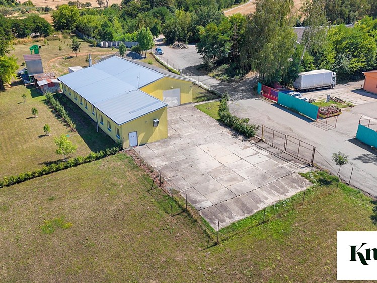 Pronájem komerčního prostoru, 342 m² (1 z 26)