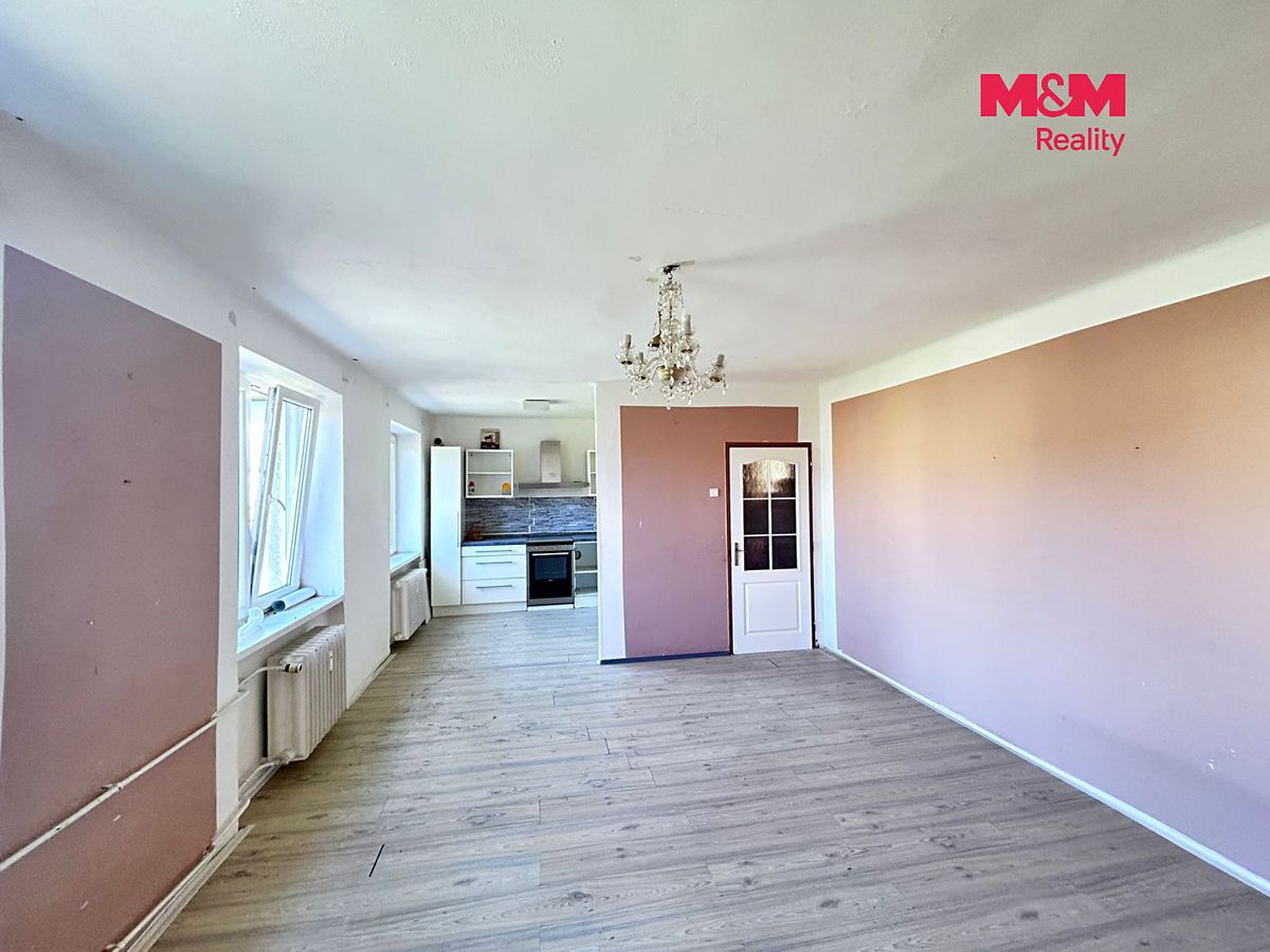 Pronájem bytu 2+1 61 m² – fotografie 2