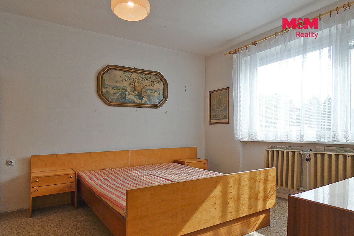 Prodej rodinného domu 135 m², pozemek 684 m² – fotografie 5