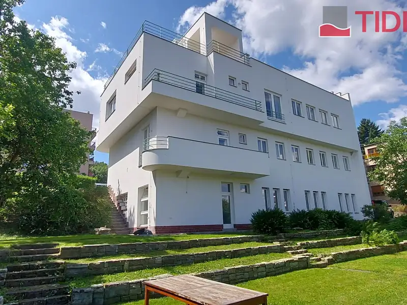 Pronájem bytu 3+kk 100 m², Praha – náhled fotky 1