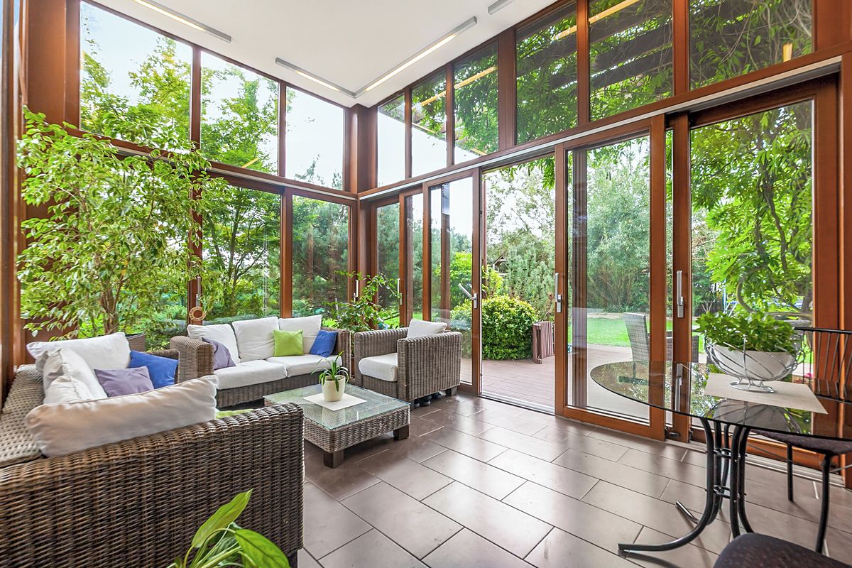 Prodej rodinného domu 300 m², pozemek 1066 m² – fotografie 3