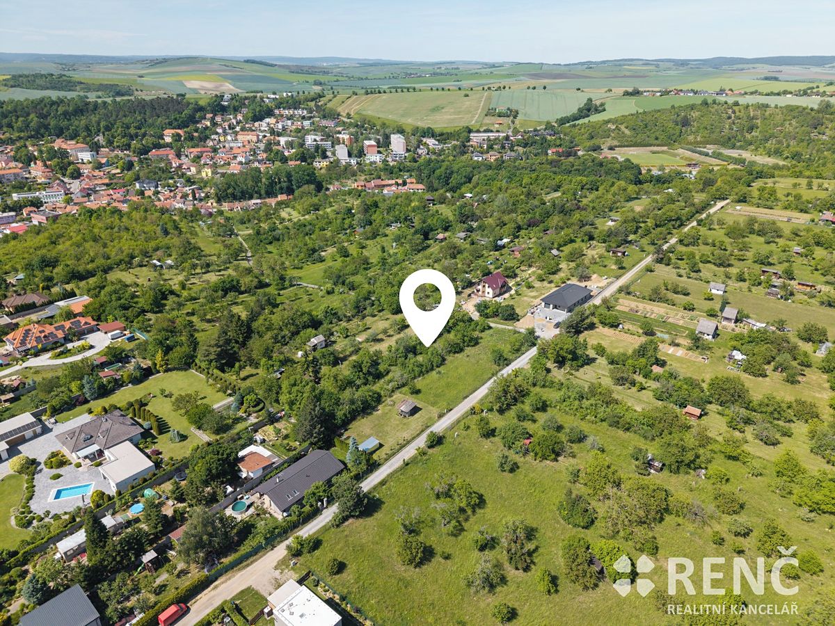 Prodej stavebního pozemku 1727 m² – fotografie 3