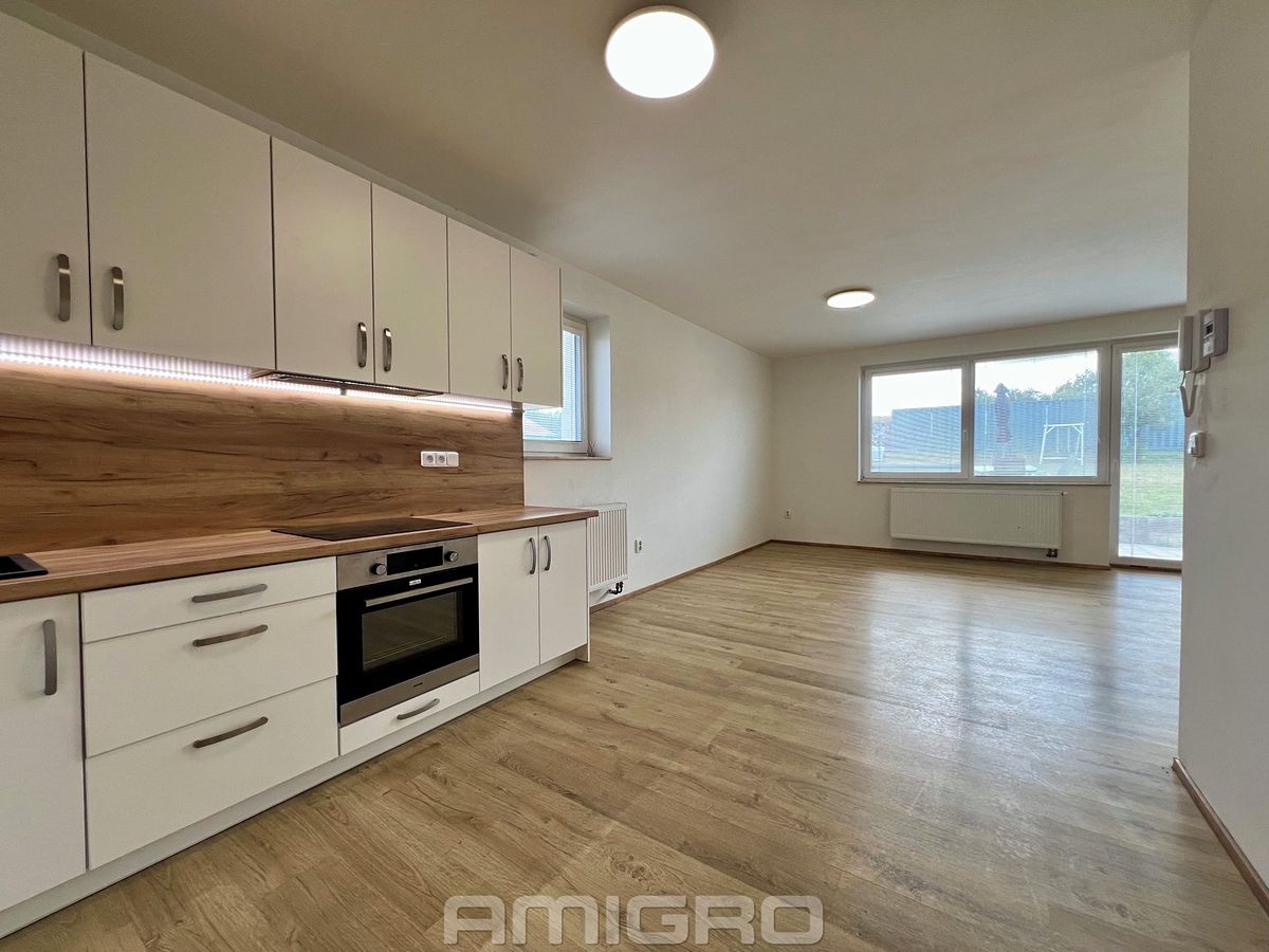 Pronájem bytu 1+kk 40 m²