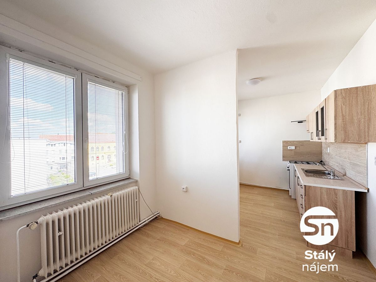 Pronájem bytu 4+kk 92 m² – fotografie 3