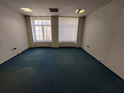Комерційне приміщення в оренду, 40 м² (3 з 4)