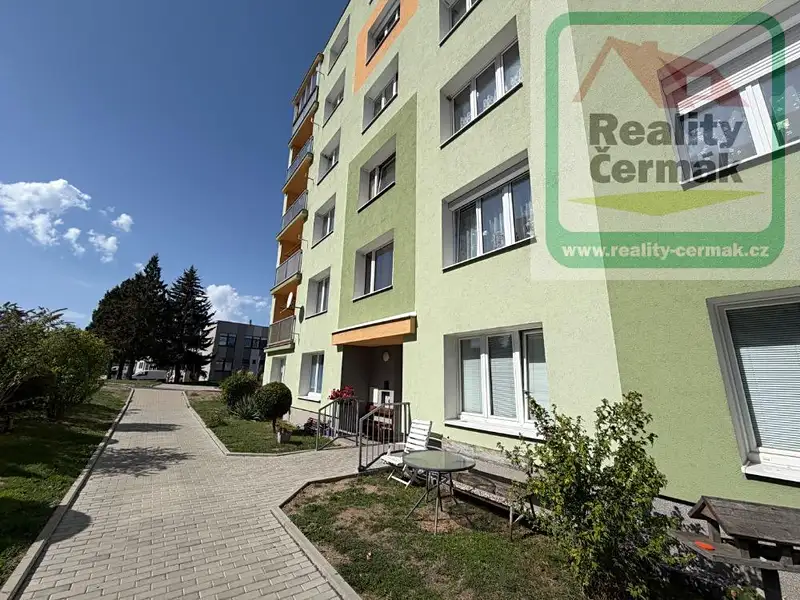 Prodej bytu 3+1 68 m², Holýšov – náhled fotky 2