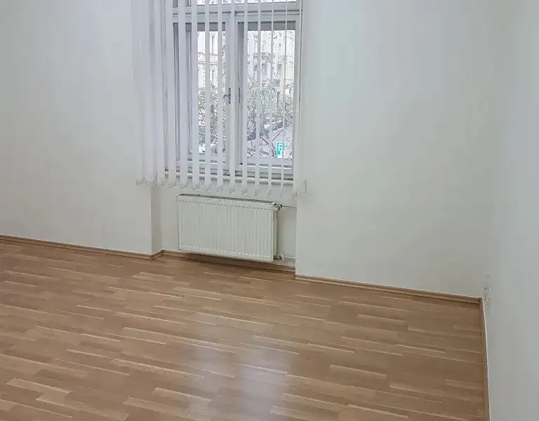 Pronájem kanceláře 30 m², Praha – náhled fotky 2