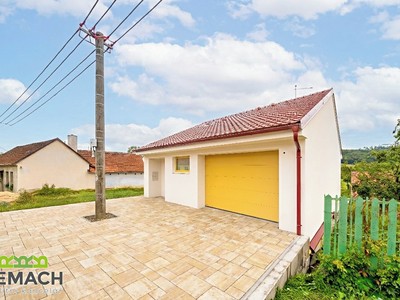 Prodej  rodinného domu 196 m², pozemek 526 m²