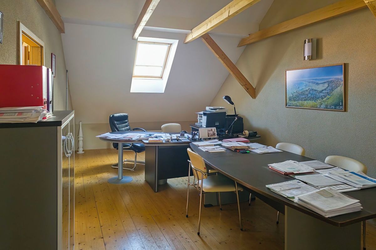 Pronájem skladového prostoru 1100 m² – fotografie 3