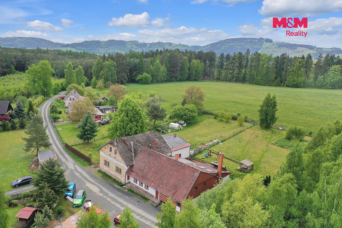 Prodej rodinného domu 344 m², pozemek 4173 m² – fotografie 2
