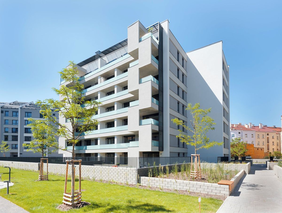 Pronájem bytu 1+kk 33 m² – fotografie 3
