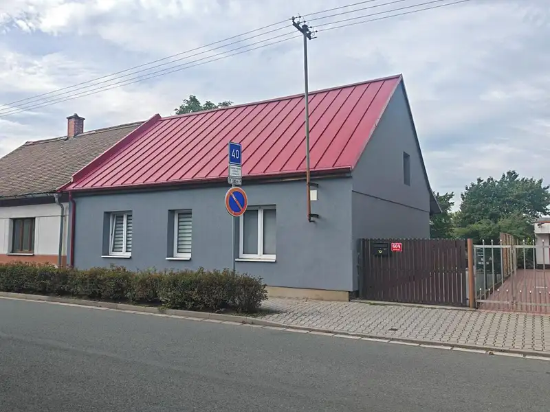 Prodej rodinného domu 101 m², pozemek 814 m², Pardubice – náhled fotky 1