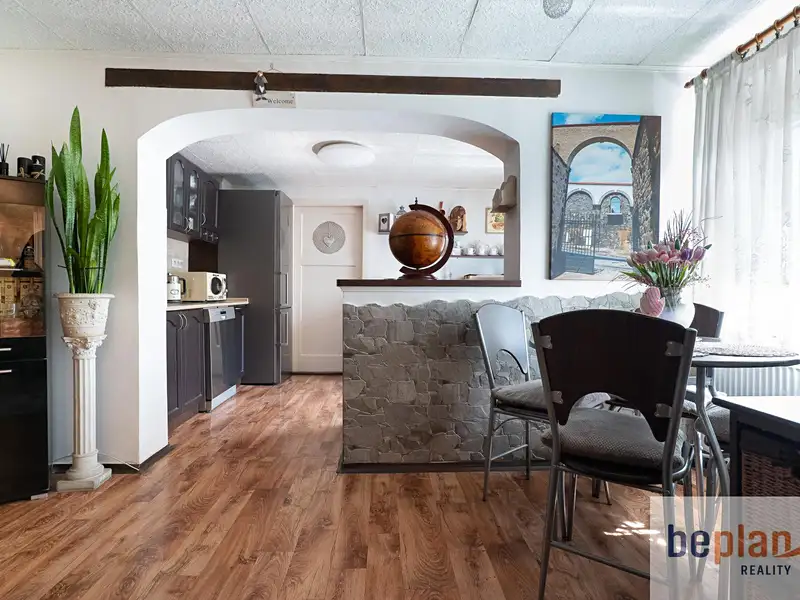 Prodej činžovního domu 342 m², Děčín – náhled fotky 2