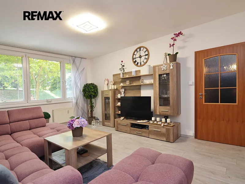 Prodej bytu 4+1 v osobním vlastnictví 80 m², Praha 5 - Hlubočepy