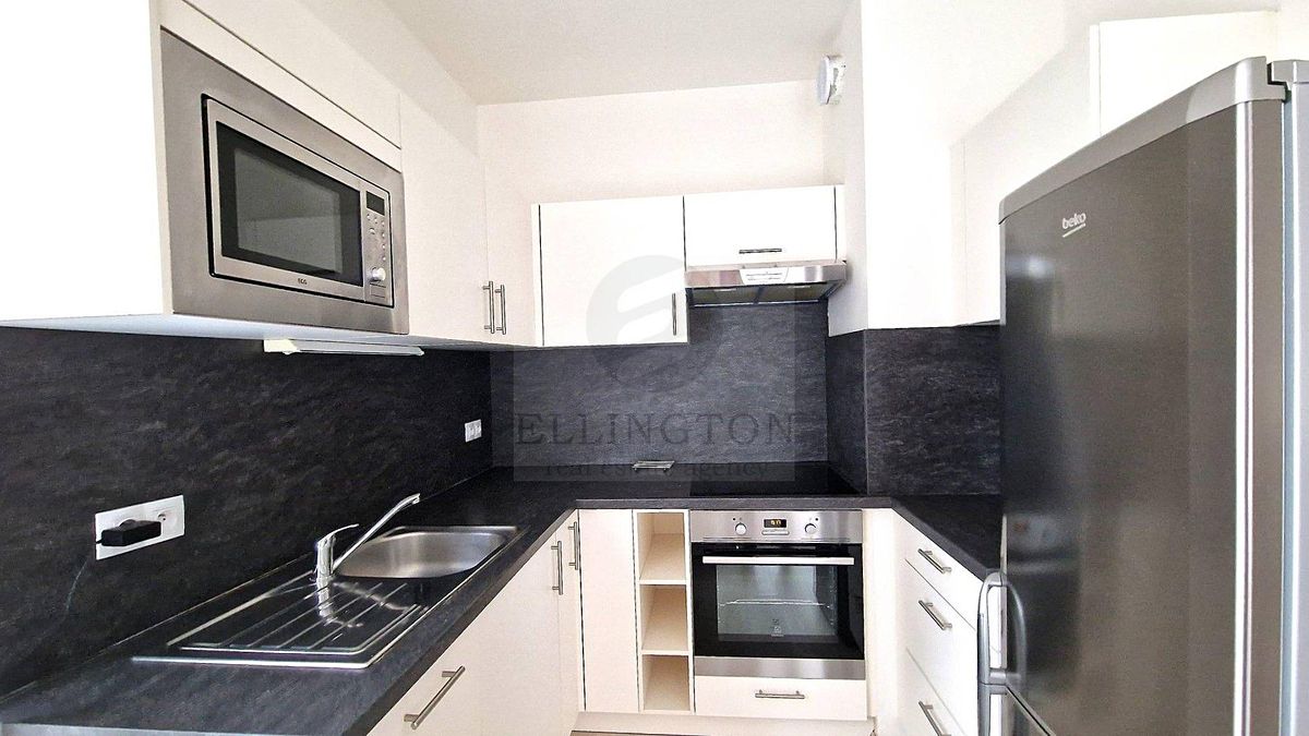 Pronájem bytu 2+kk 59 m² – fotografie 4
