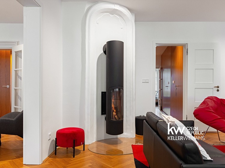 Квартира 6+ на продаж, 231 м² (4 з 38)