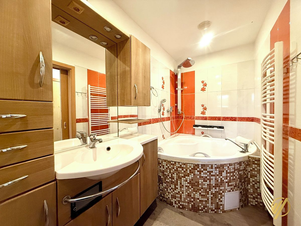 Prodej rodinného domu 122 m², pozemek 364 m² – fotografie 4